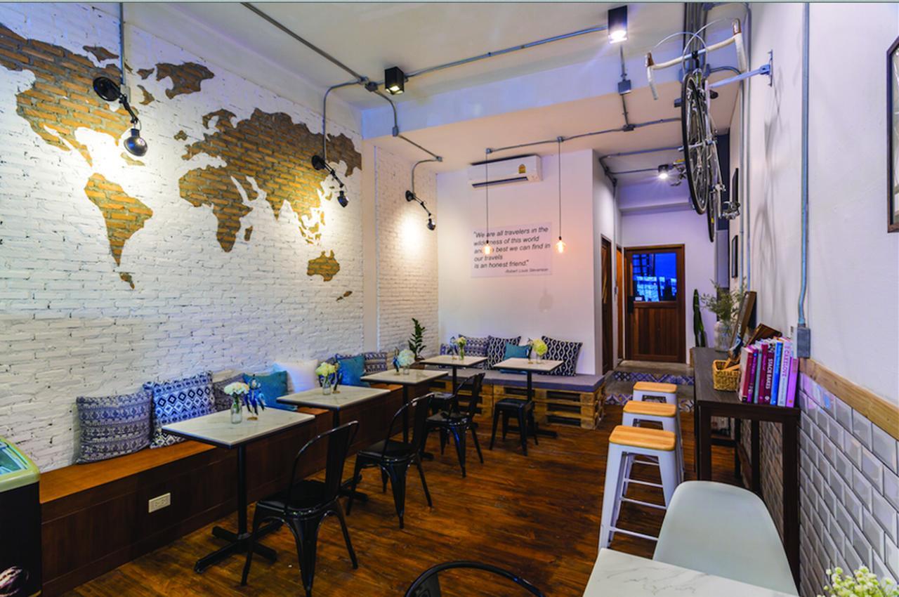 Funwahn Hostel And Cafe Csiangmaj Kültér fotó