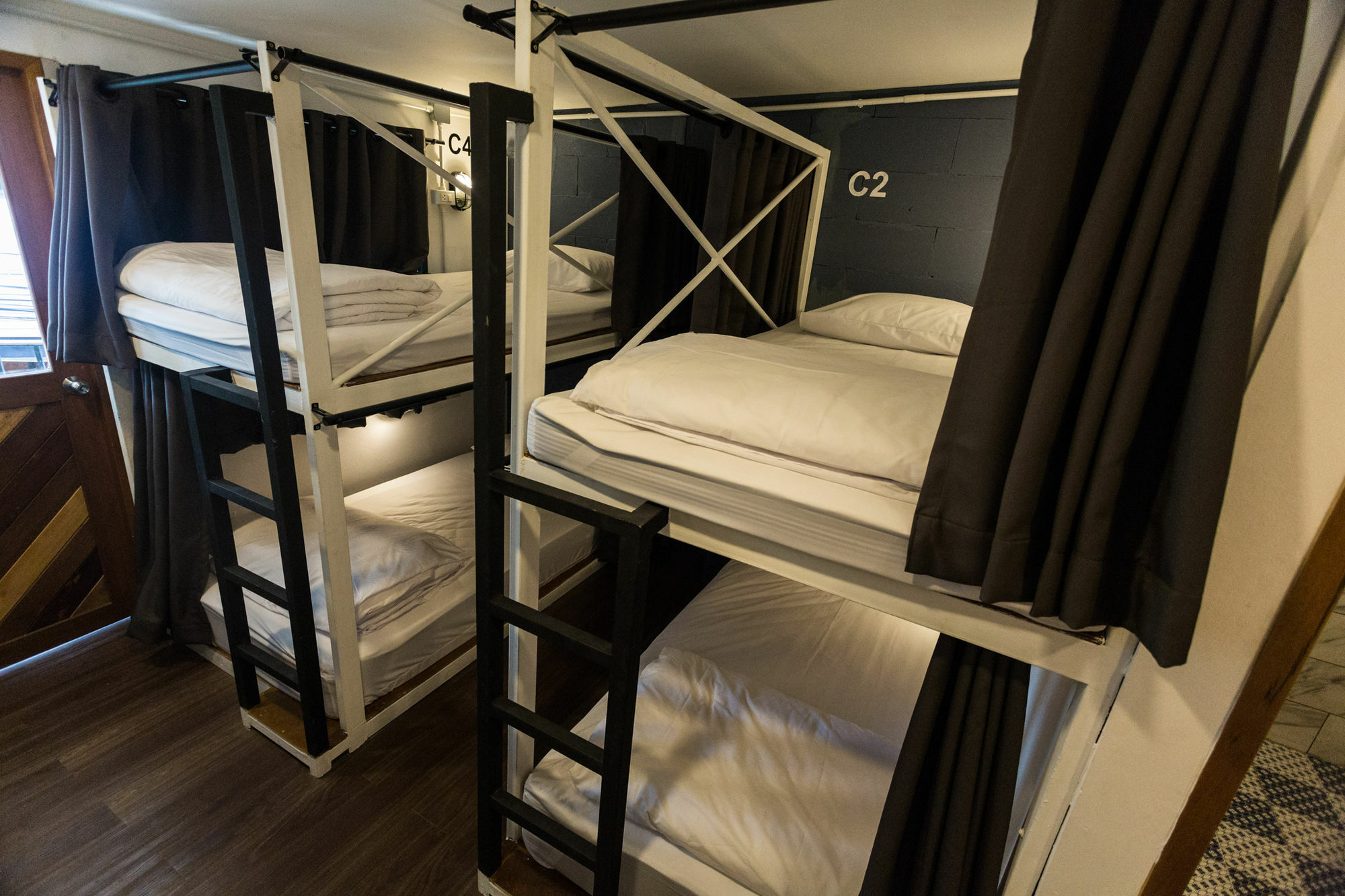 Funwahn Hostel And Cafe Csiangmaj Kültér fotó