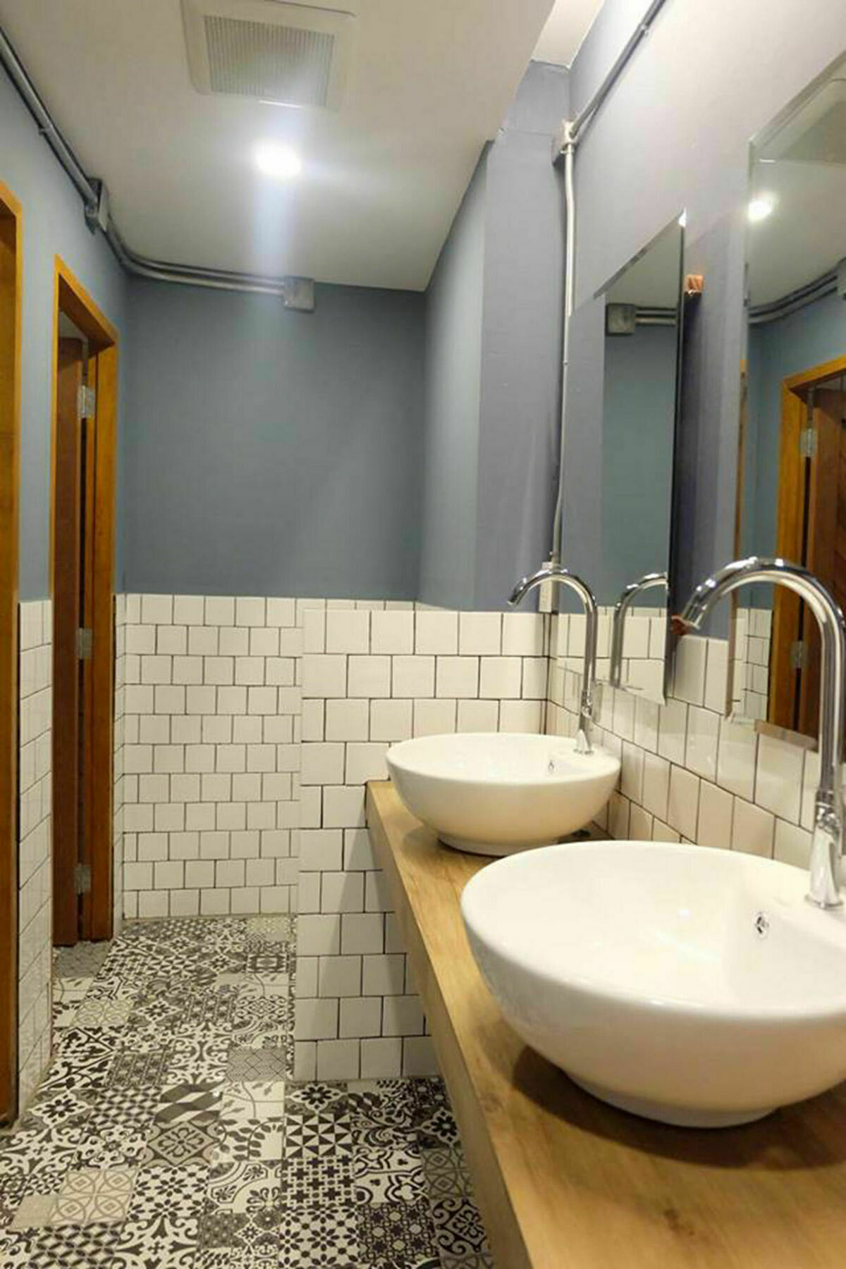 Funwahn Hostel And Cafe Csiangmaj Kültér fotó